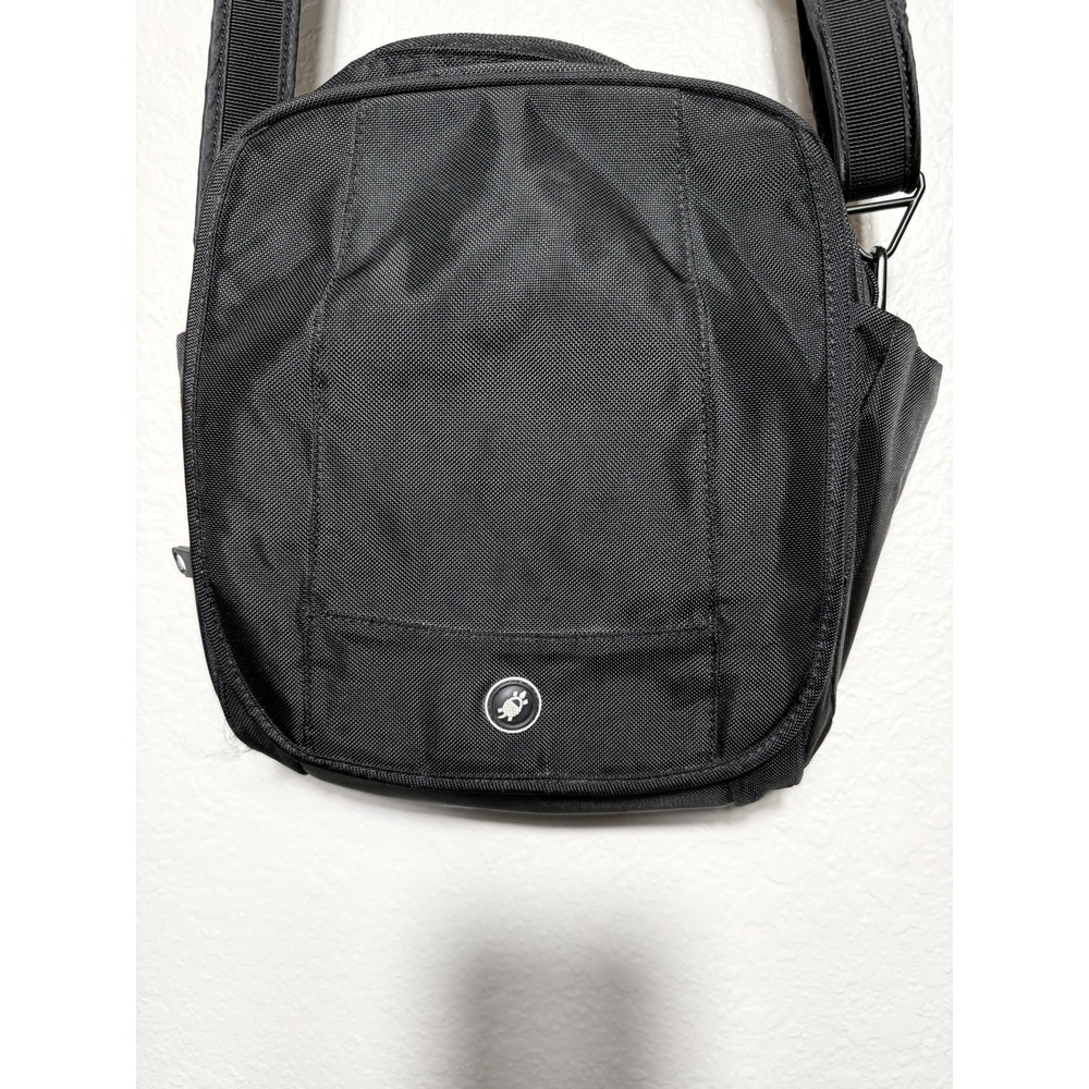PacSafe Travel Security Metrosafe 200 Anti Theft Gear Crossbody Bag Black